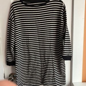 Thick striped sweater size Large 3/4 sleeve